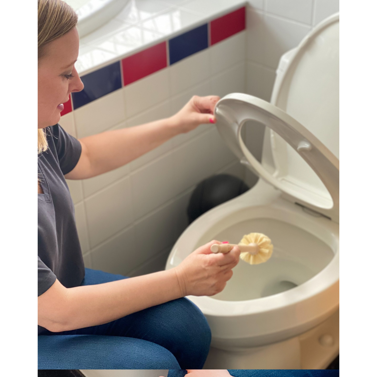 Beechwood Plant-Fibre Long Handle Brush